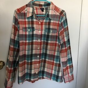 Women’s Patagonia flannel, size 6